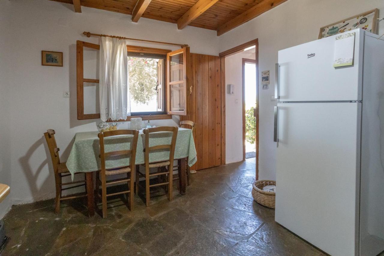 Manolis' House Villa Agia Paraskevi  Luaran gambar