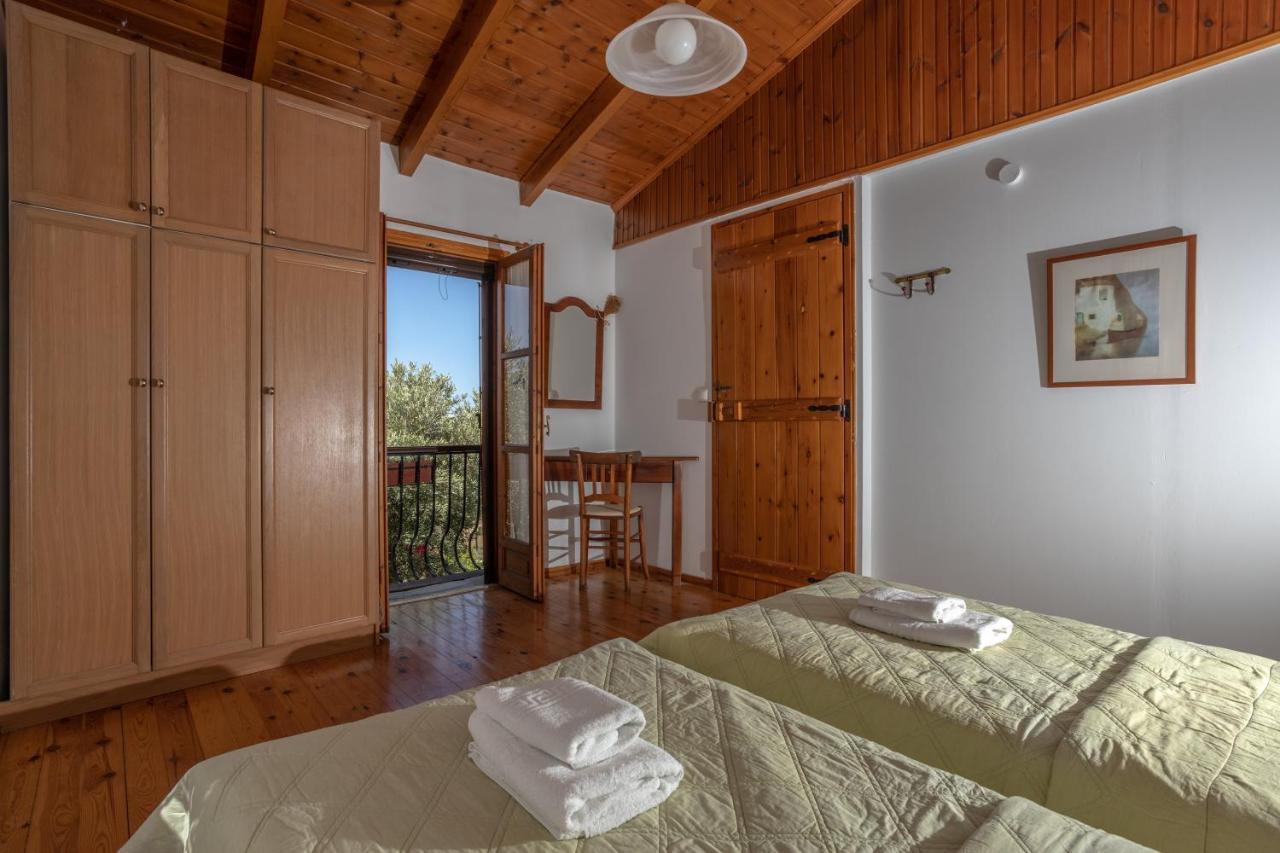 Manolis' House Villa Agia Paraskevi  Luaran gambar