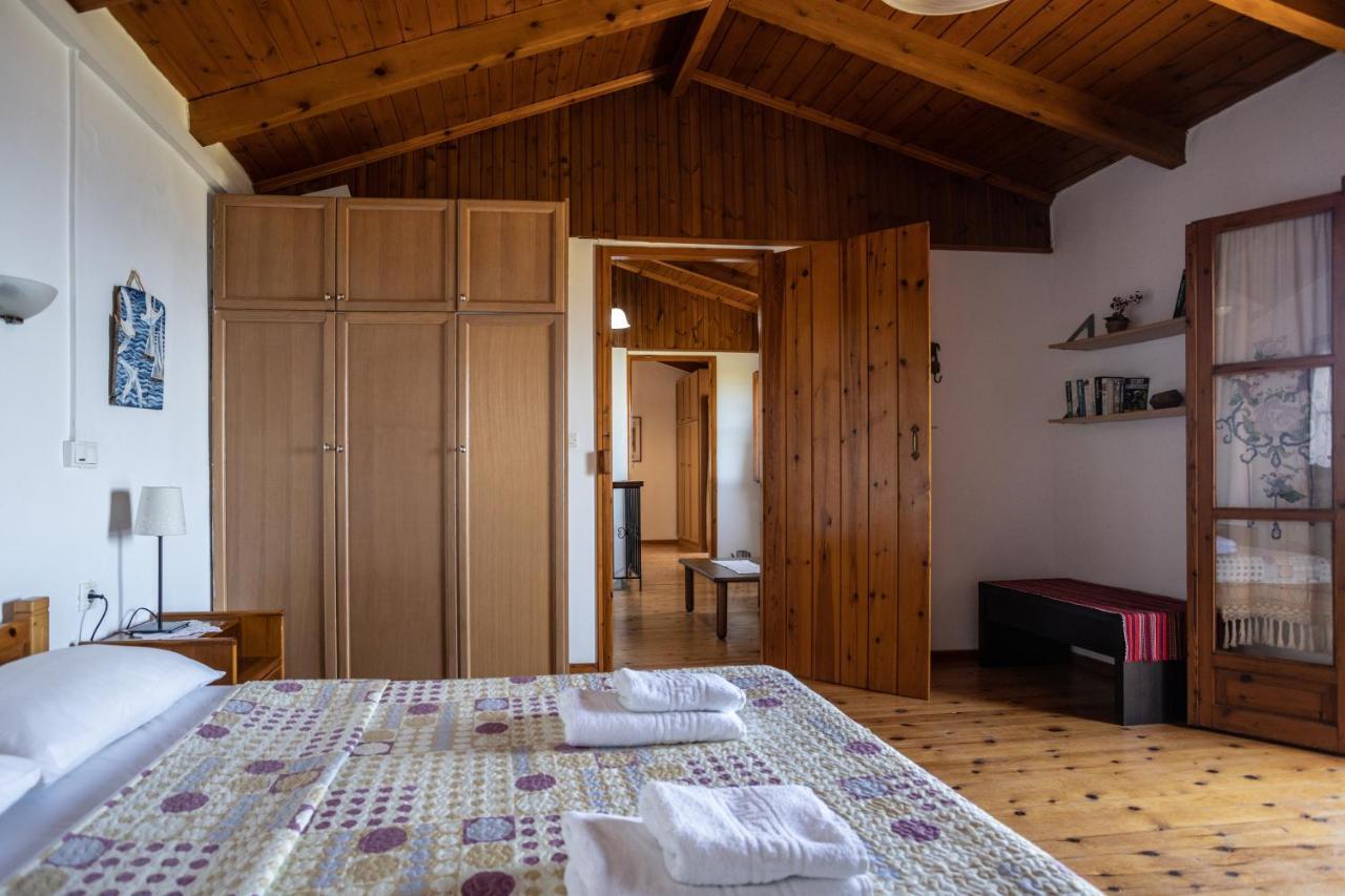 Manolis' House Villa Agia Paraskevi  Luaran gambar